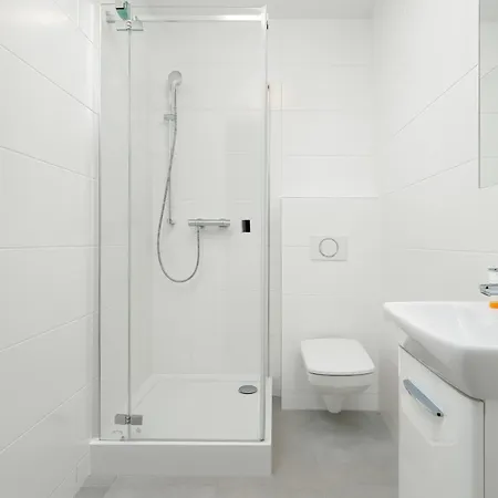 Rycerska Apartments With Parking By Noclegi Renters Poznan Exterior photo