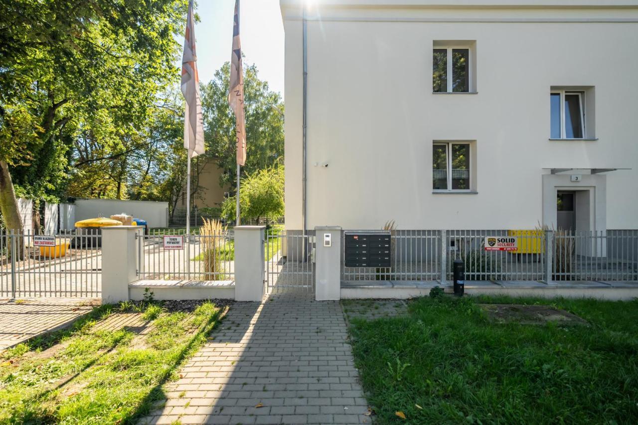 Rycerska With Parking By Renters * Poznan