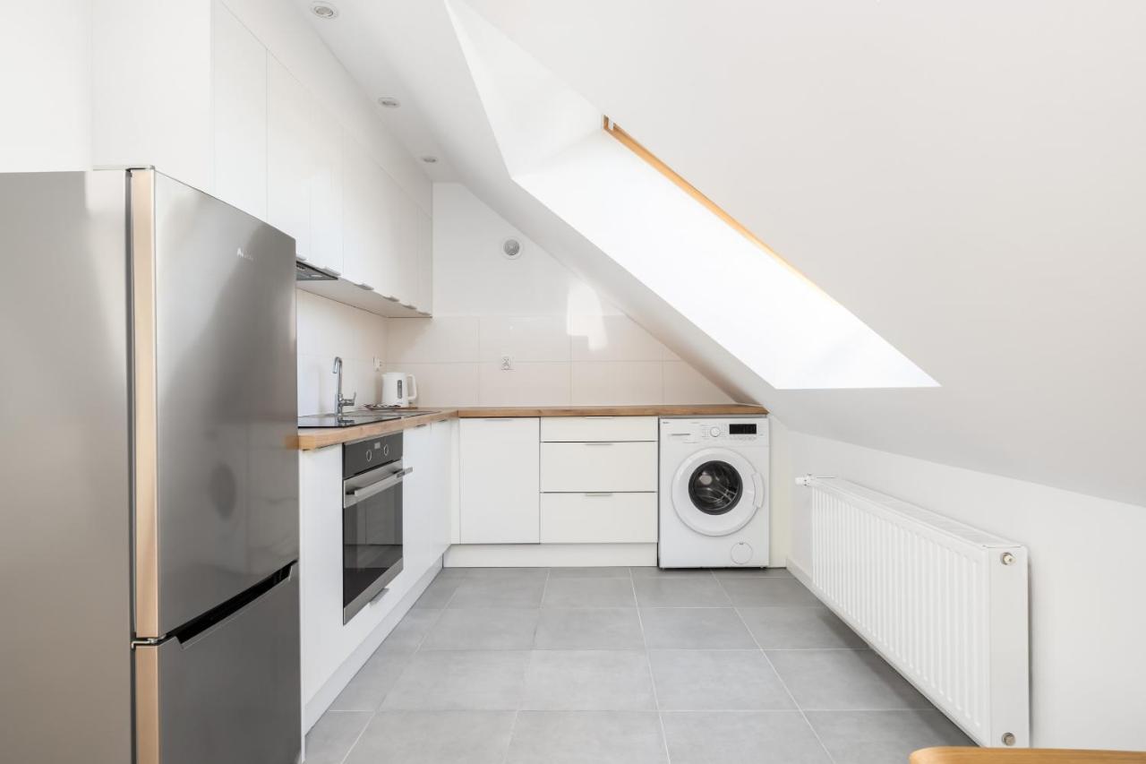 Rycerska With Parking By Renters Apartment *