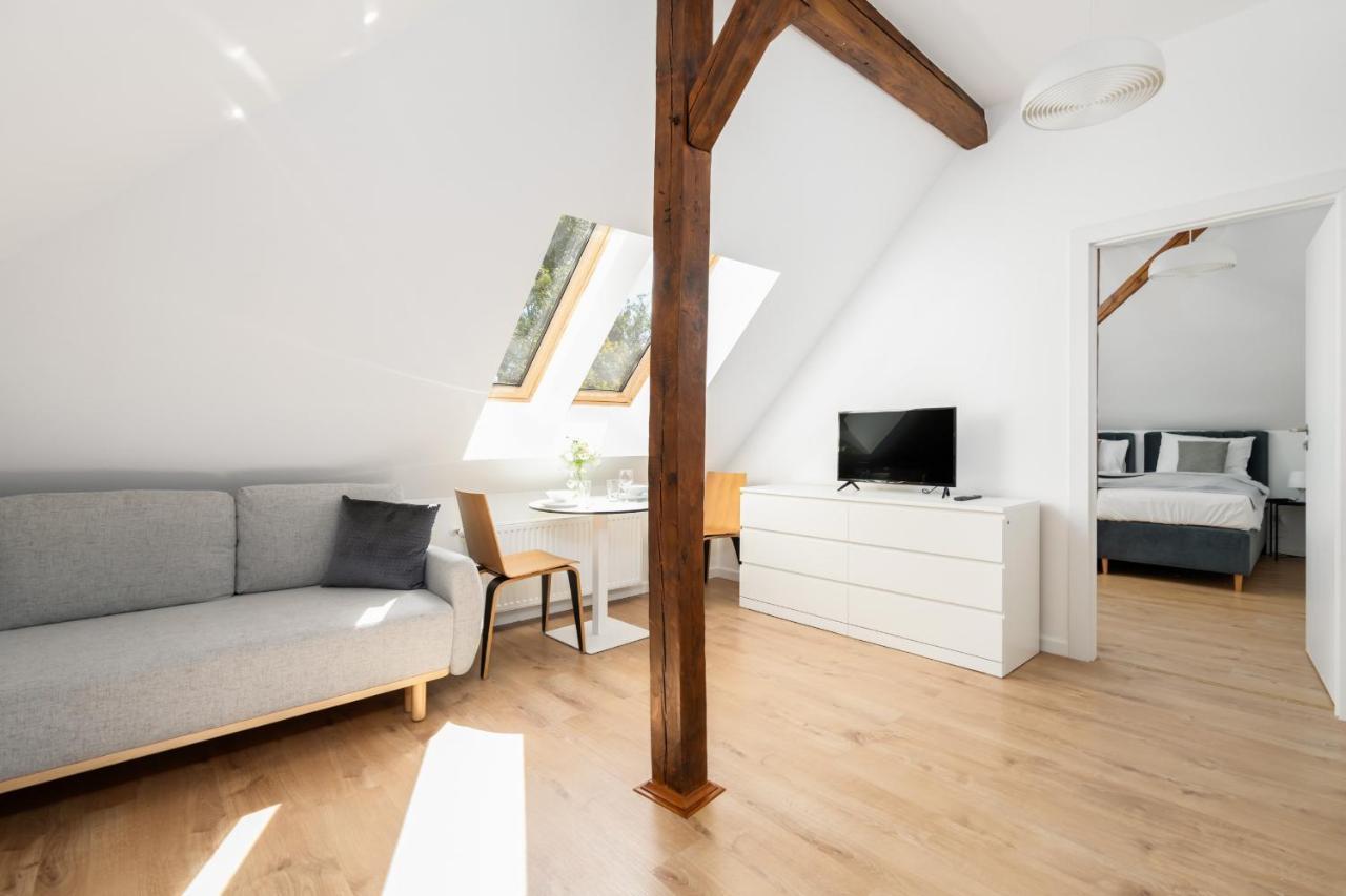 Apartment Rycerska With Parking By Renters