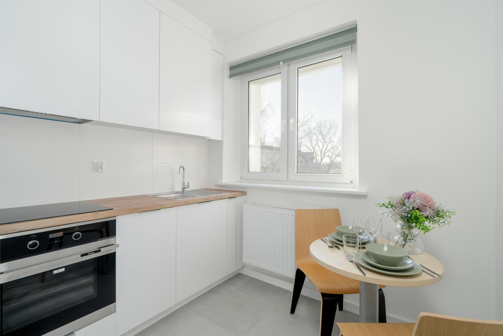 Rycerska With Parking By Renters Apartment Poznan