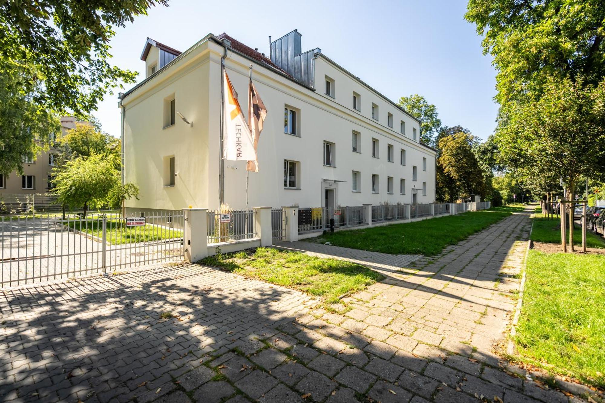 Apartment Rycerska With Parking By Renters *
